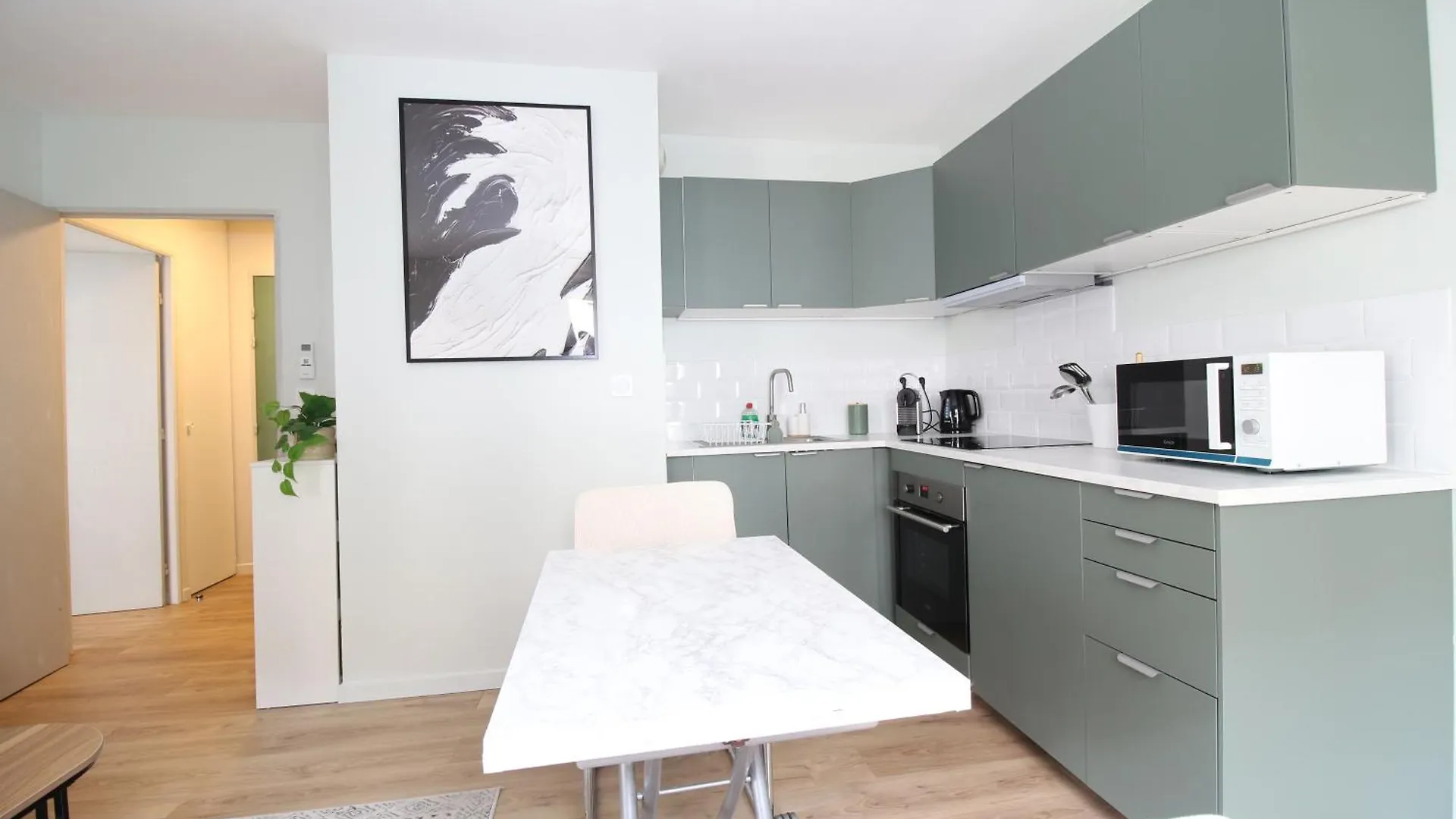 Le Mistral - Calme Et Climatise - Hypercentre - Terrasse - Wifi Apartment Avignon