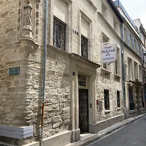 3* Hotell Le Medieval Palais Des Papes